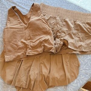 JoyLab Beige Activewear Ensemble